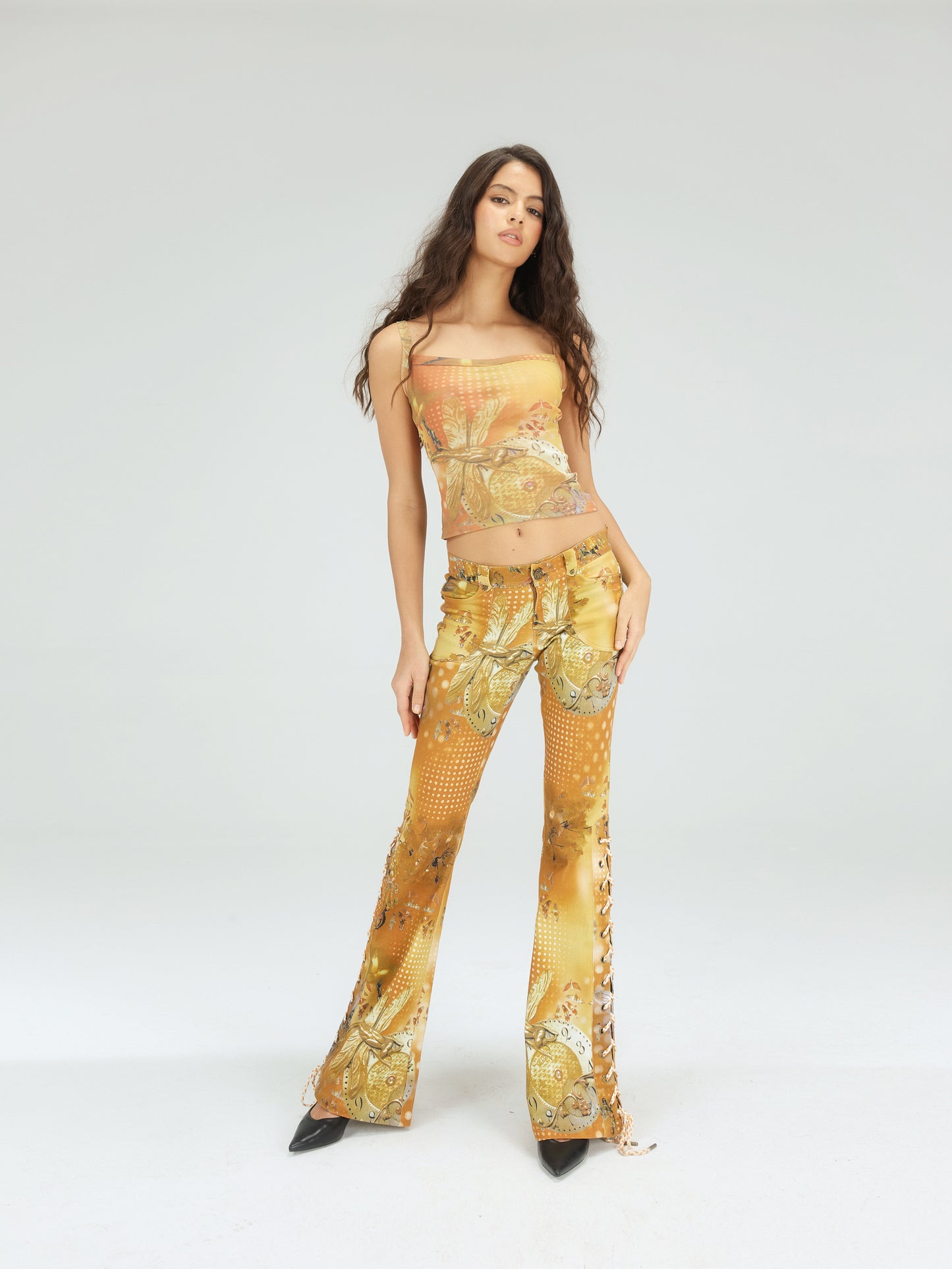 Ji Xie Qing Ting Low Rise Jeans