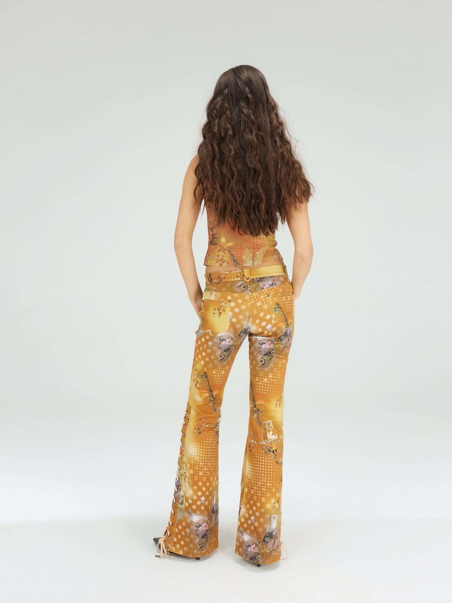 Ji Xie Qing Ting Low Rise Jeans