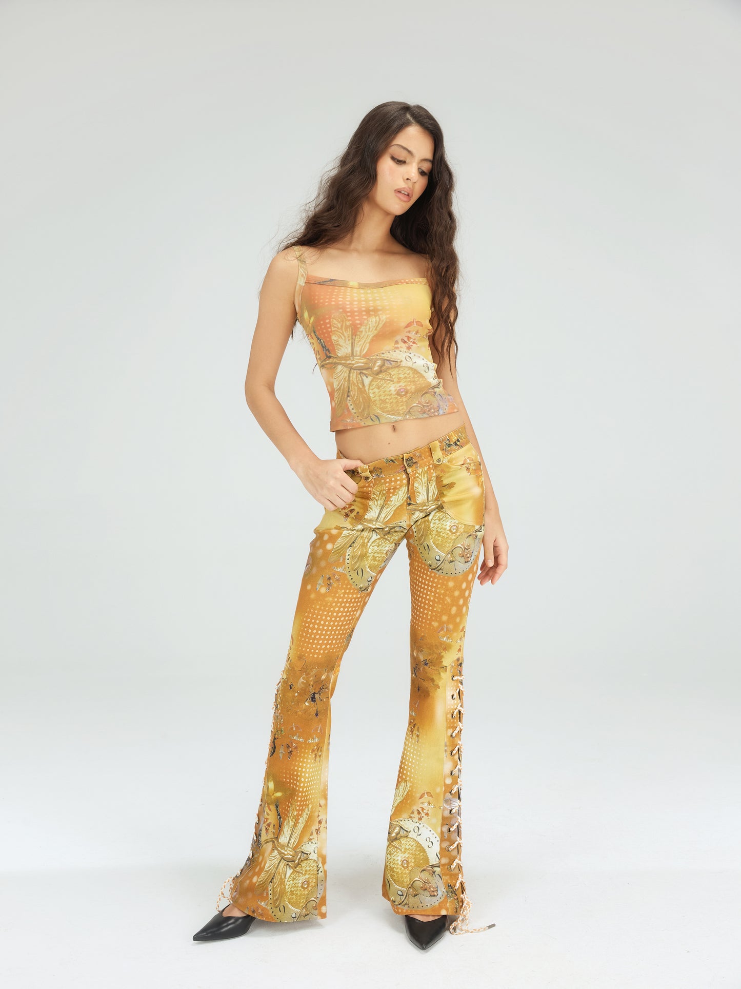 Ji Xie Qing Ting Low Rise Jeans