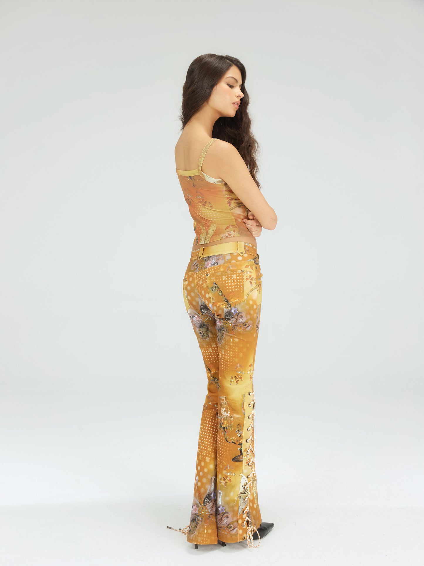 Ji Xie Qing Ting Low Rise Jeans