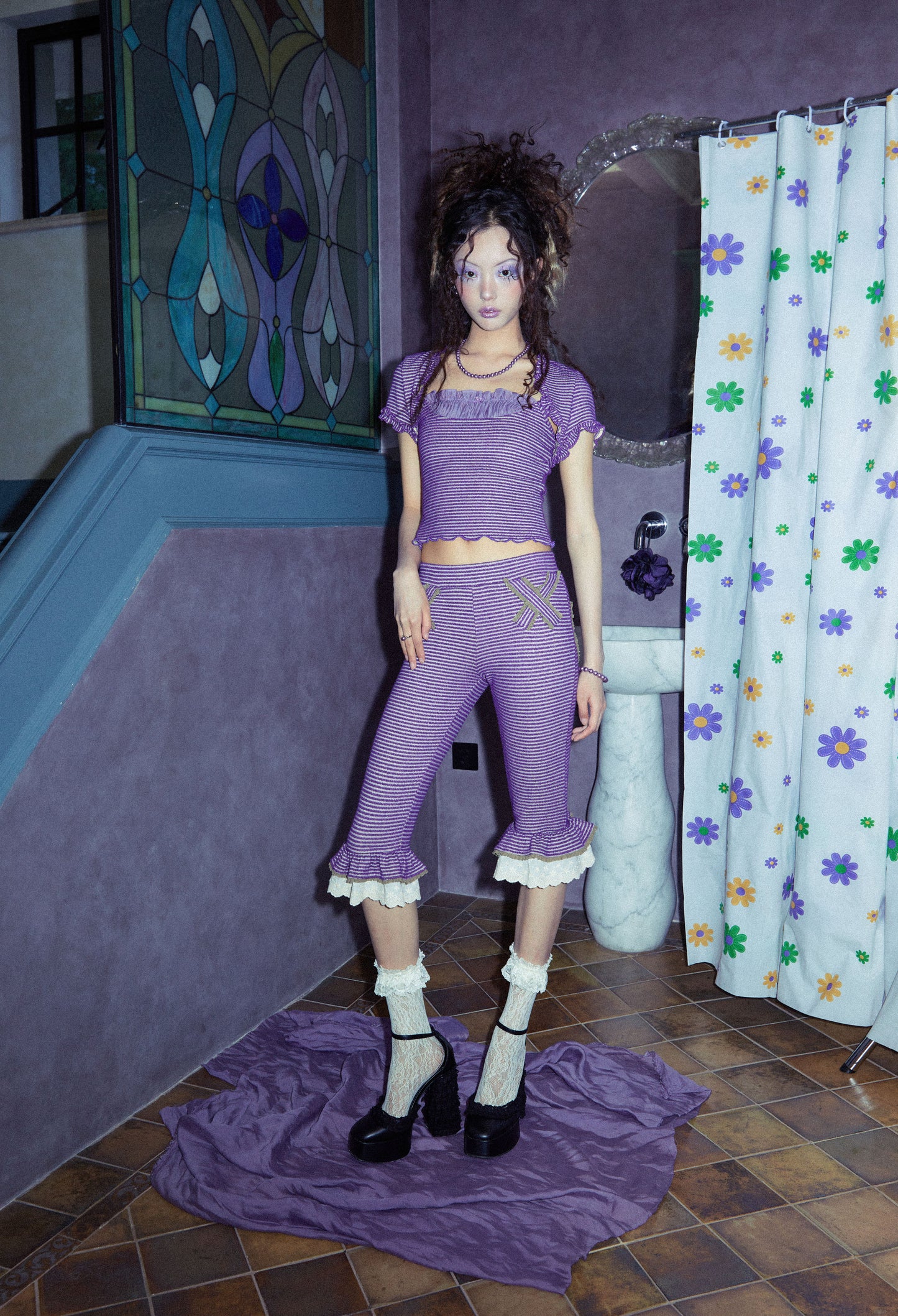 PURPLE STACEY LOW RISE CAPRI